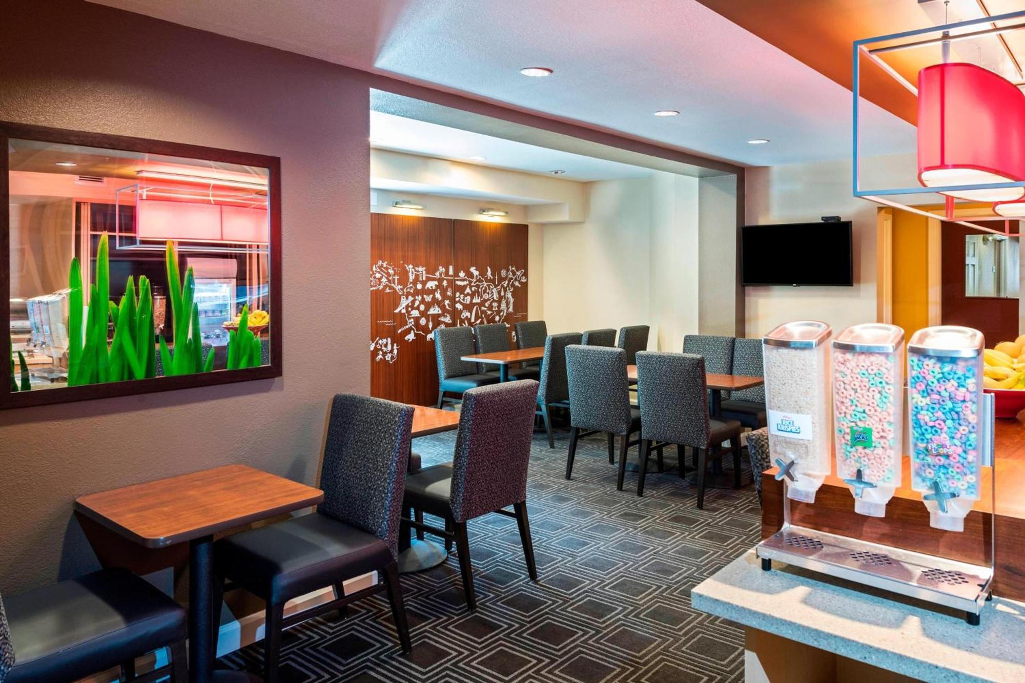 Towneplace Suites By Marriott Atlanta Kennesaw Luaran gambar