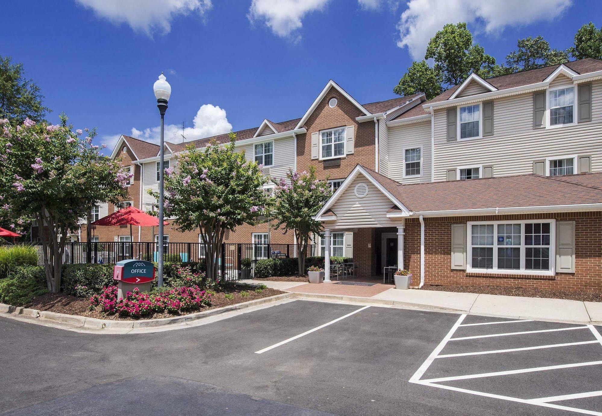 Towneplace Suites By Marriott Atlanta Kennesaw Luaran gambar