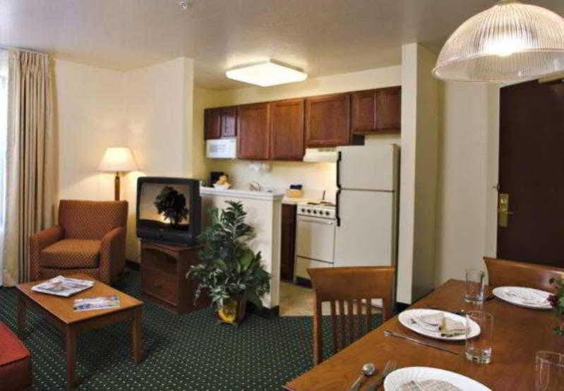 Towneplace Suites By Marriott Atlanta Kennesaw Luaran gambar